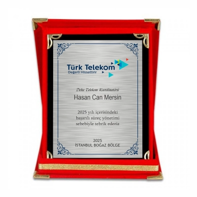 Kırmızı Albüm Plaket