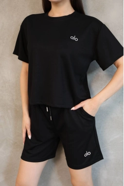Alo Yoga Şort T-shirt Siyah Takım
