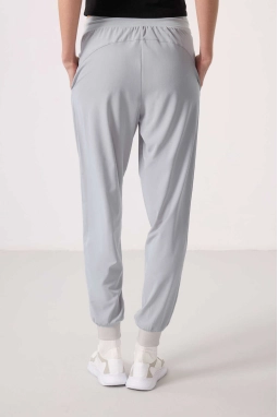 Cepli Standart Kalıp Polyester Taş Renk Kadın Pantolon