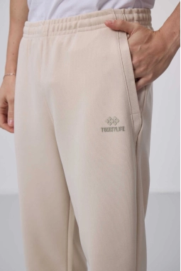 Femora Yüzeyi Dokulu Rahat Form Erkek Eşofman Takım