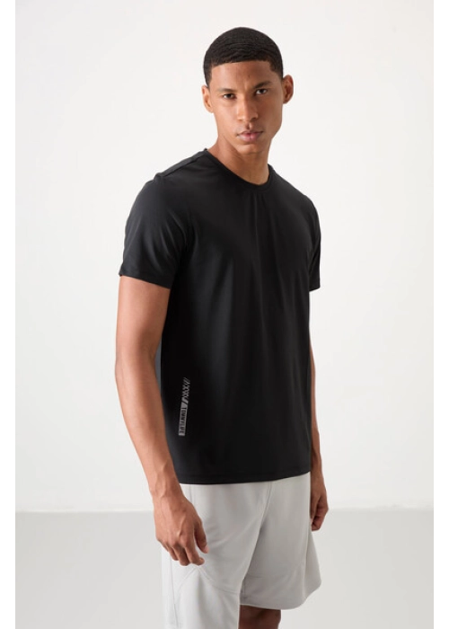 Femora Erkek Aktif Spor T-Shirt | Nefes Alan, Hızlı Kuruyan Koşu & Fitness Tişörtü - Siyah