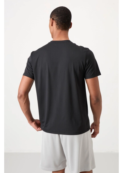 Femora Erkek Aktif Spor T-Shirt | Nefes Alan, Hızlı Kuruyan Koşu & Fitness Tişörtü - Siyah