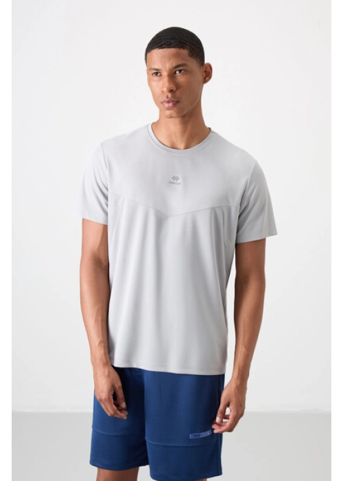 Femora O Yaka Standart Kalıp Aktif Spor Erkek T-Shirt