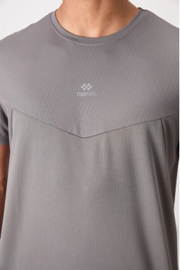 Femora O Yaka Standart Kalıp Aktif Spor Erkek T-Shirt