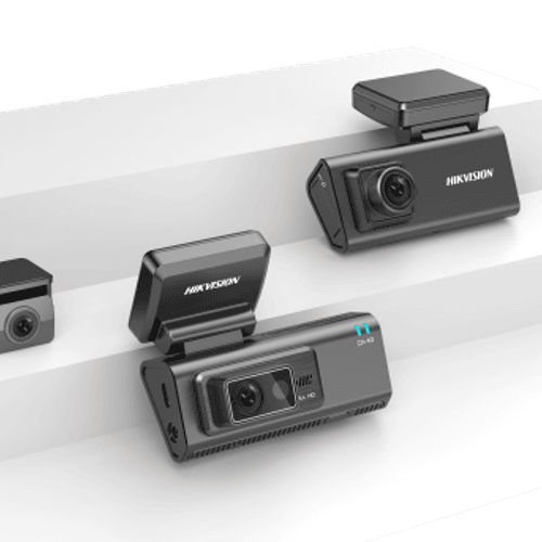HIKVISION AE-DC2032-V300 HD Üç Kameralı 4G Araç İçi Kamerası Sim Kart Desteği