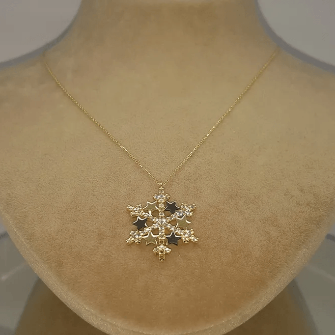 Kartanesi ve Yıldız Altın Kolye