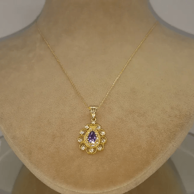 Eflatun Damla Taşlı Altın Kolye