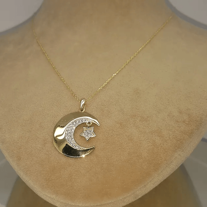 Ay Yıldızlı Altın Kolye