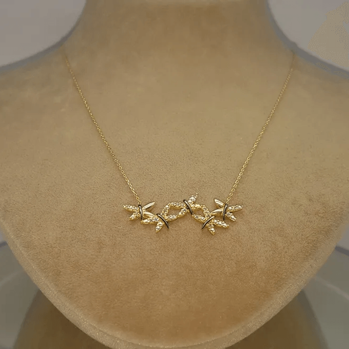 Uçan Yusufcuklar Altın Kolye