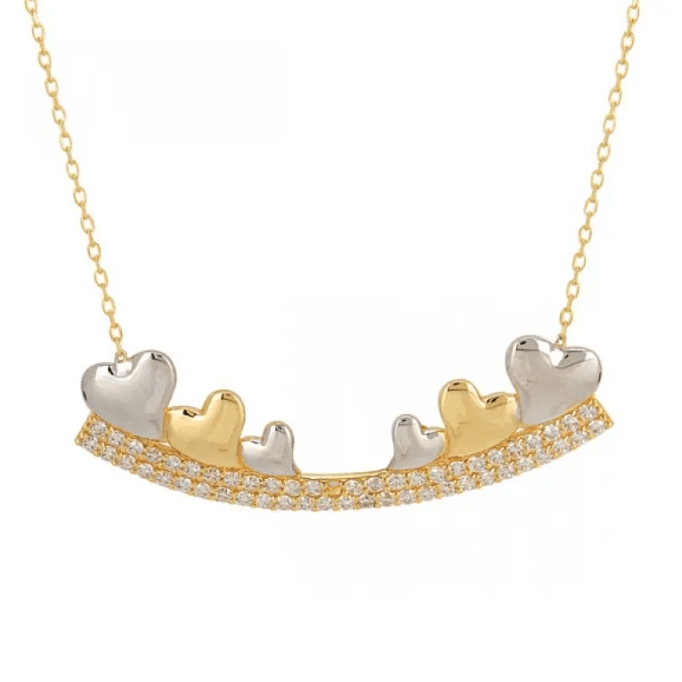 Yay Üstünde Kalpler Kolye