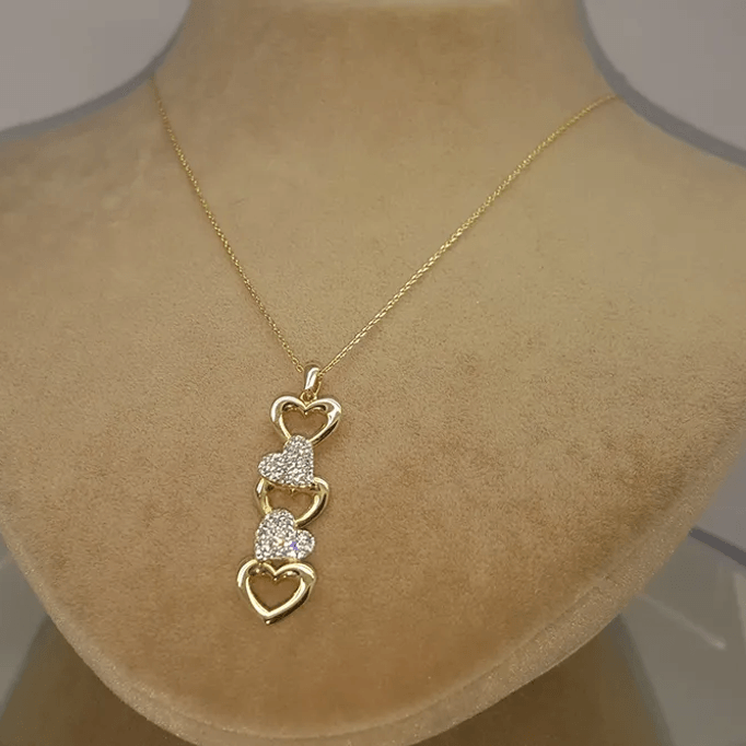 Sıralı Kalp Altın Kolye