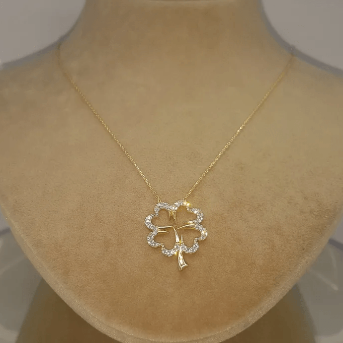 4 Kalpli Yonca Kolye