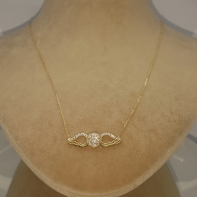 Altın Kanatlı Kolye