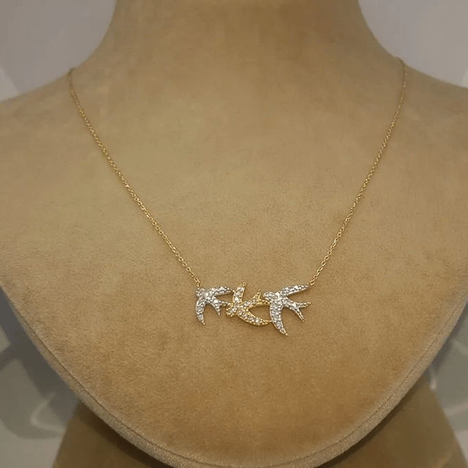 Uçan Martılar Altın Kolye