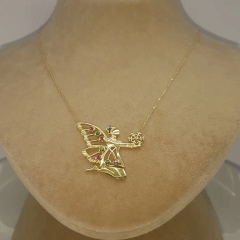 Diz Çökmüş Melek Kolye