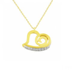 Kalp Desenli Altın Kolye