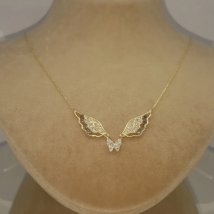 Büyük Kanatlı Kelebek Altın Kolye