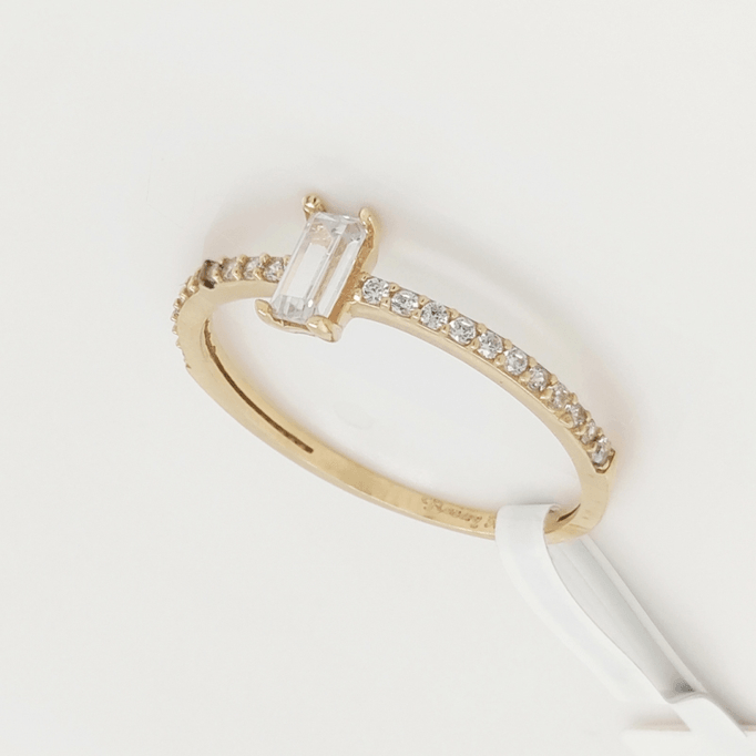 Renkli Taşlı Yüzük Beyaz Baget Taş