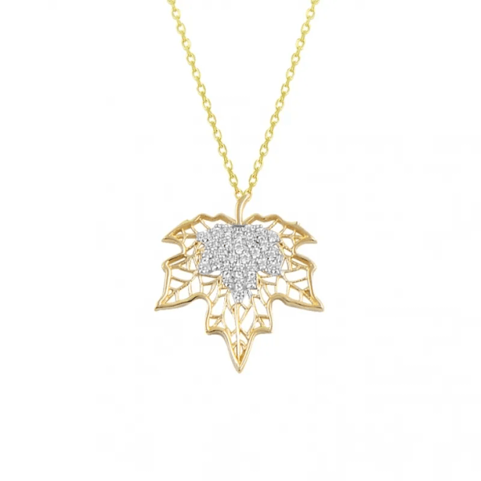 Altın Yapraklı Kolye