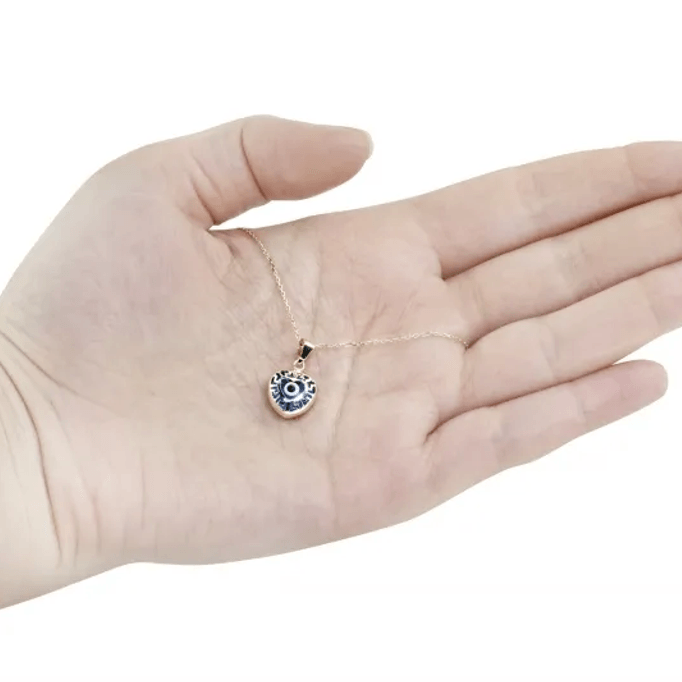 Kalp Motifli Telkari Altın Kolye