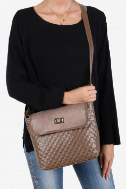 Vizon Süet Kapaklı Kapitone Çapraz Çanta