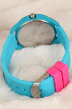 Mavi Silikon Kordonlu Bayan Kol Saati Saat