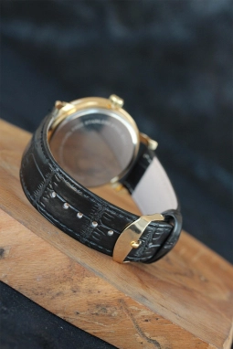 Siyah Deri Kordonlu Gold Kasa Erkek Saat 